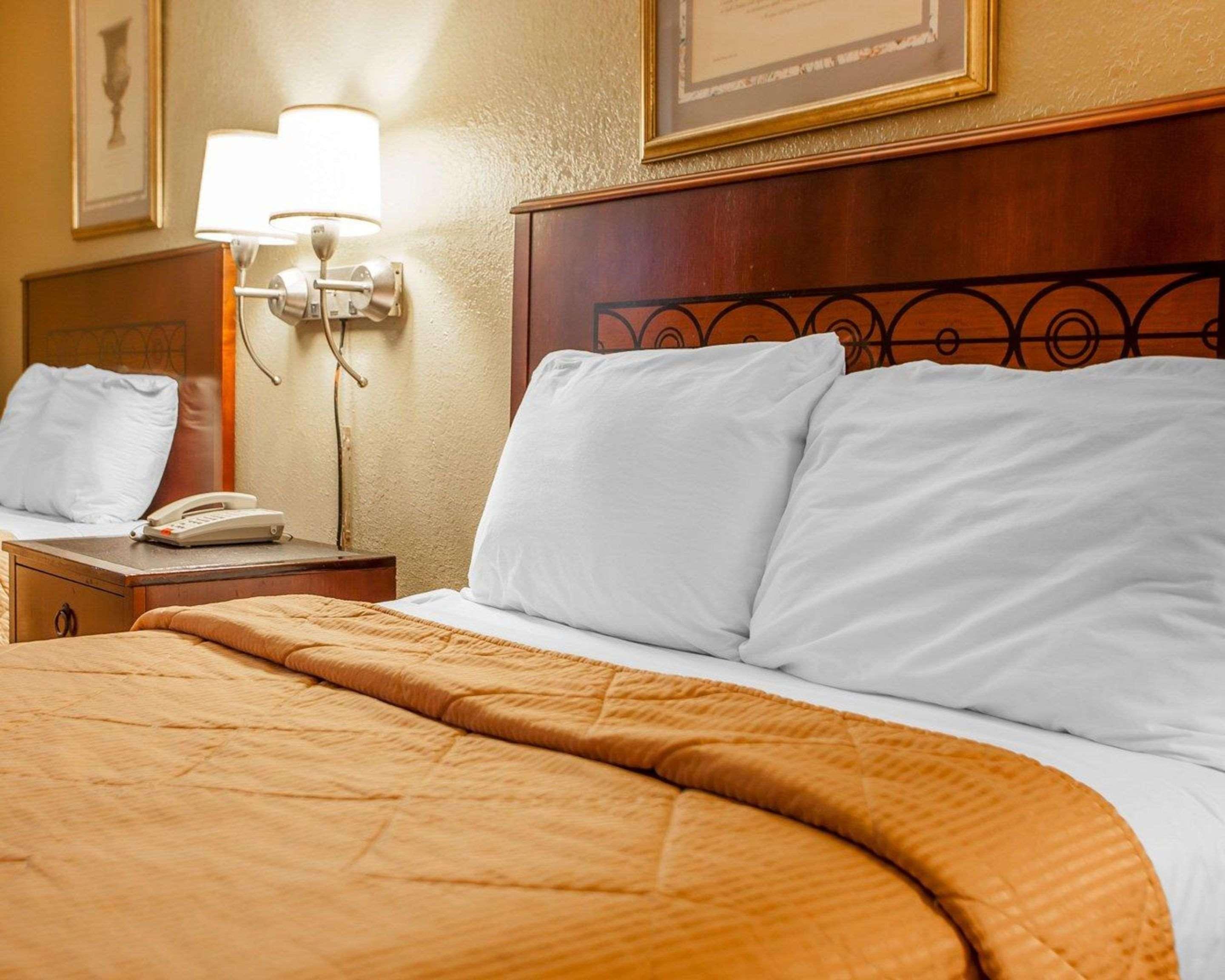 Rodeway Inn Nashville Airport Buitenkant foto