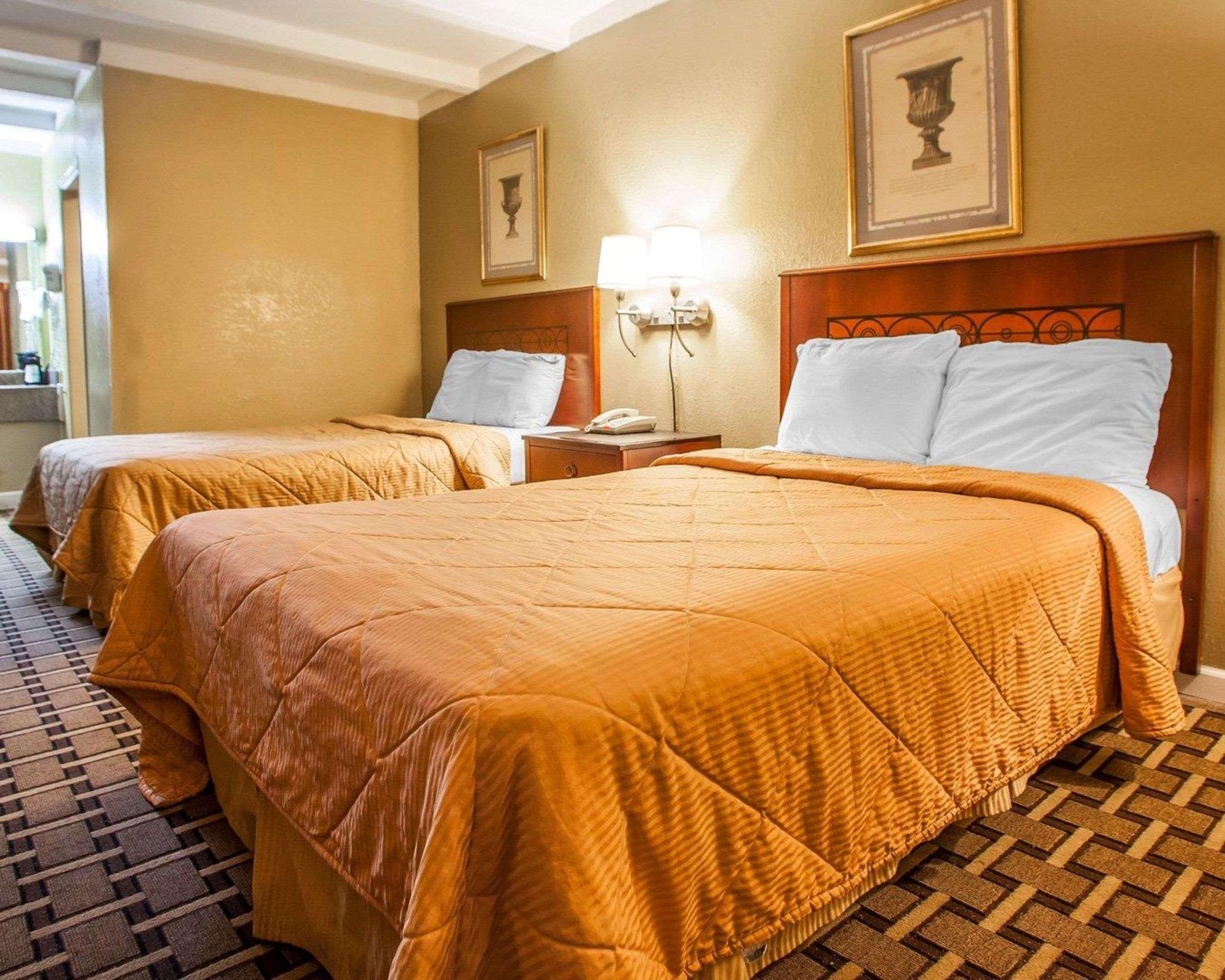 Rodeway Inn Nashville Airport Buitenkant foto